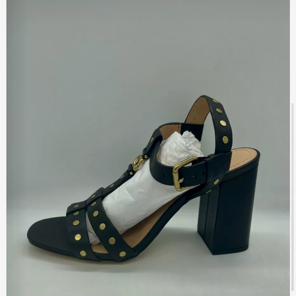 COACH Heels Sandals. - Picture 5 of 5